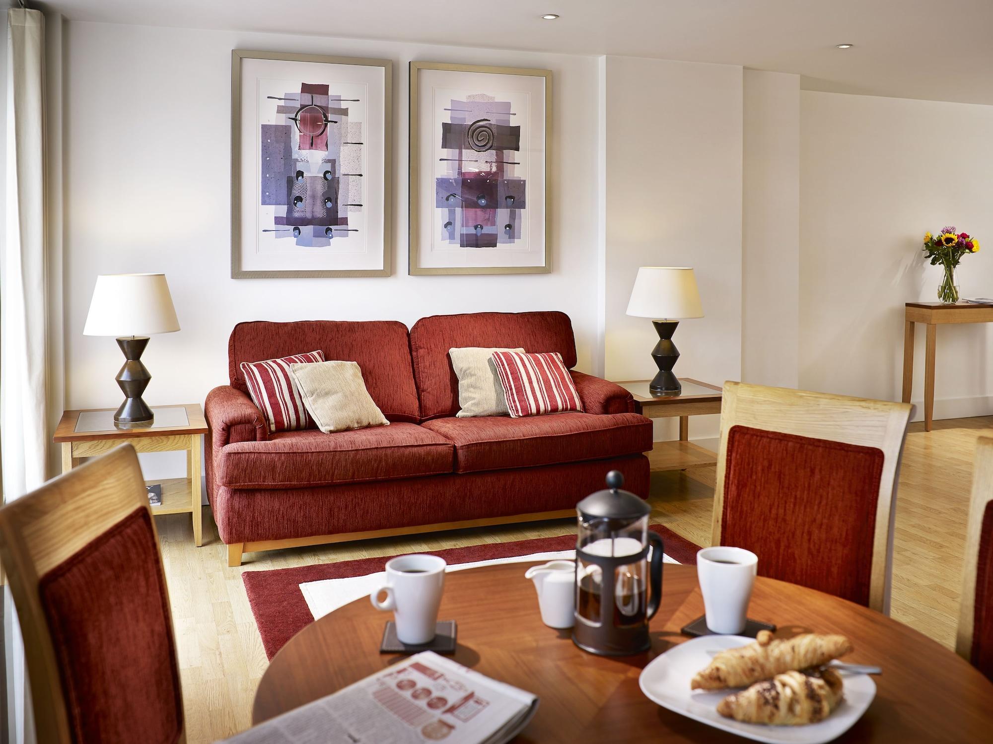 לונדון Marlin Apartments Commercial Road - Limehouse מראה חיצוני תמונה